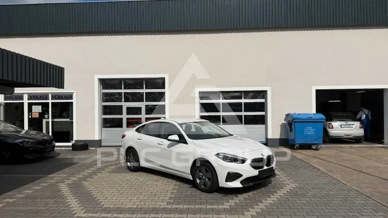 2024 BMW 218