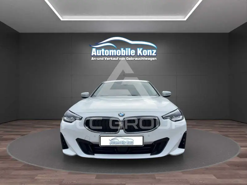 2024 BMW 218