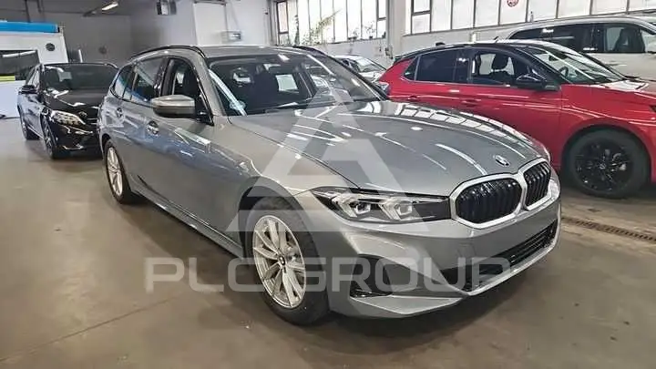 2024 BMW 320