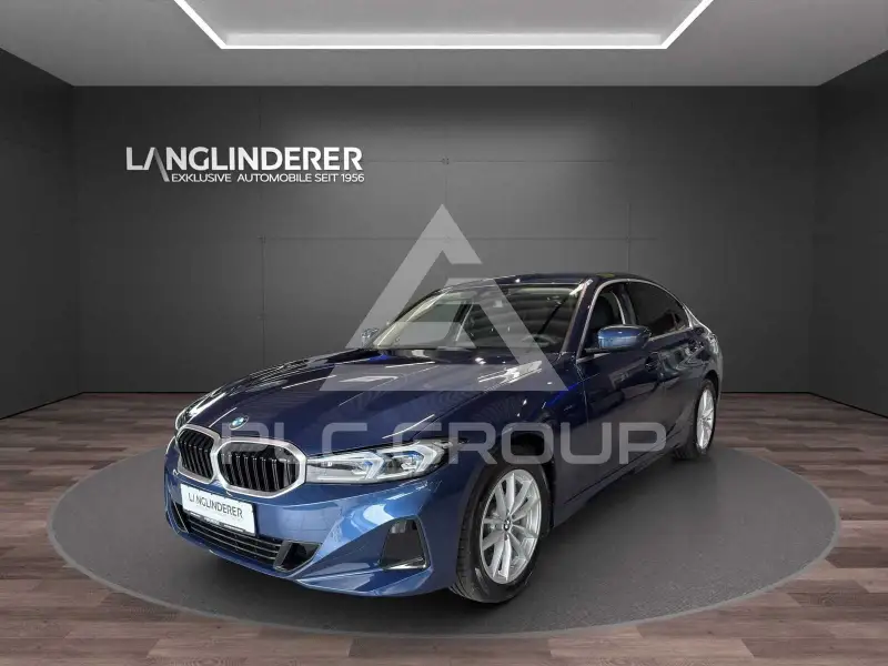2024 BMW 320