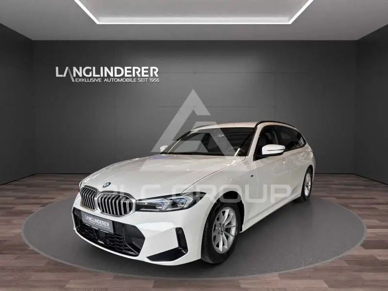 2024 BMW 320