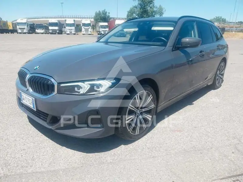 2024 BMW 320