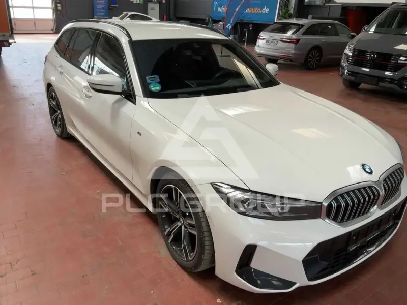 2024 BMW 330