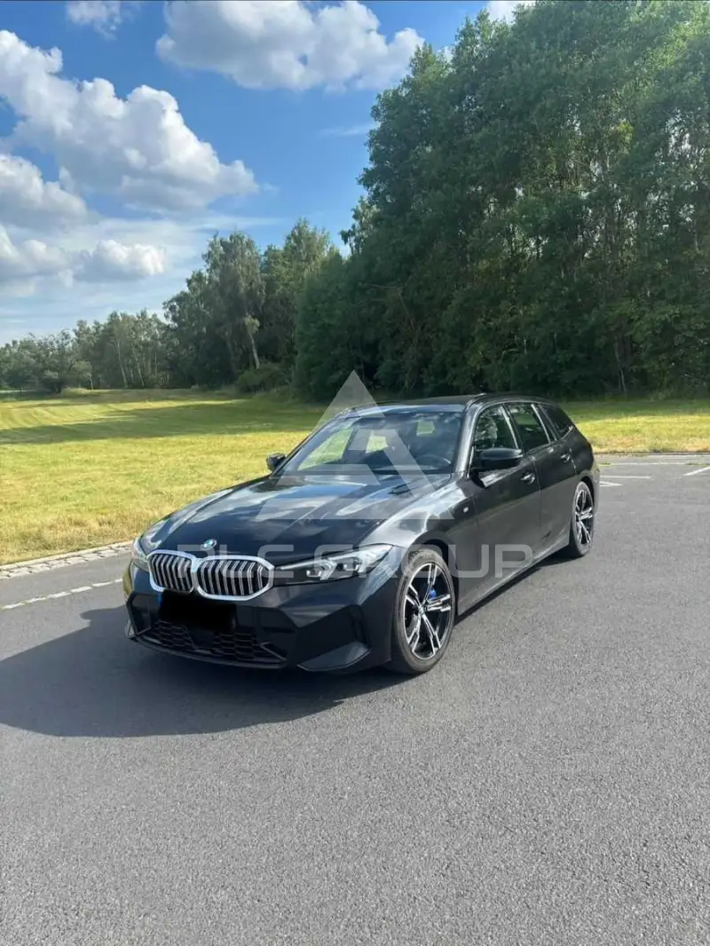 2024 BMW 330