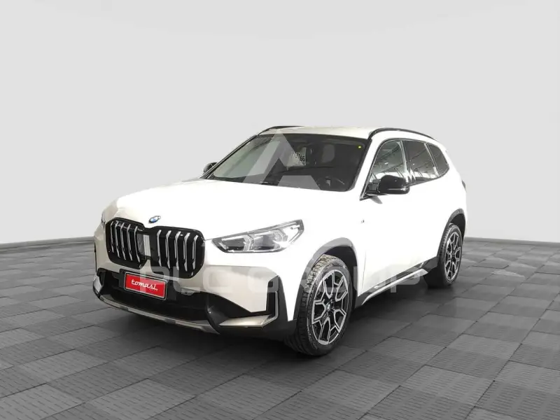 2024 BMW X1