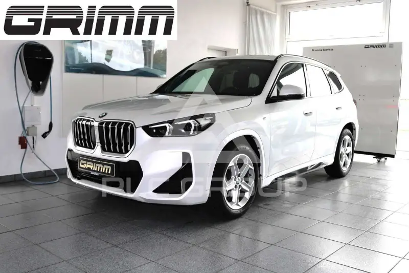 2024 BMW X1