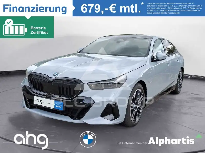 2024 BMW 550