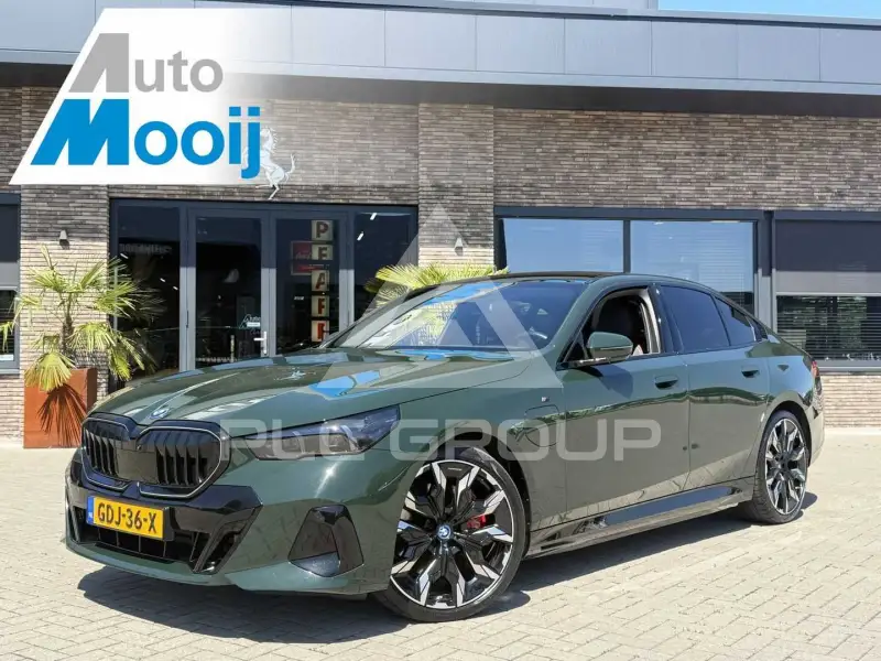 2024 BMW 550