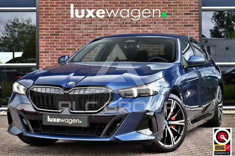 2024 BMW 550