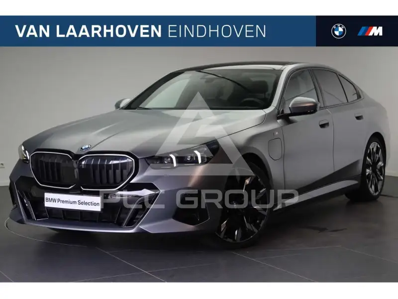2024 BMW 550
