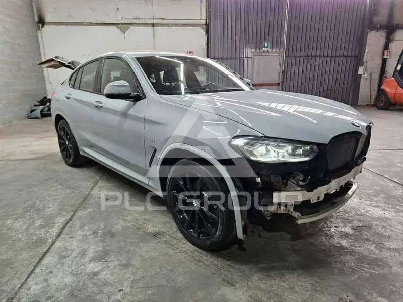 2024 BMW X4