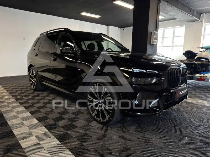 2024 BMW X7