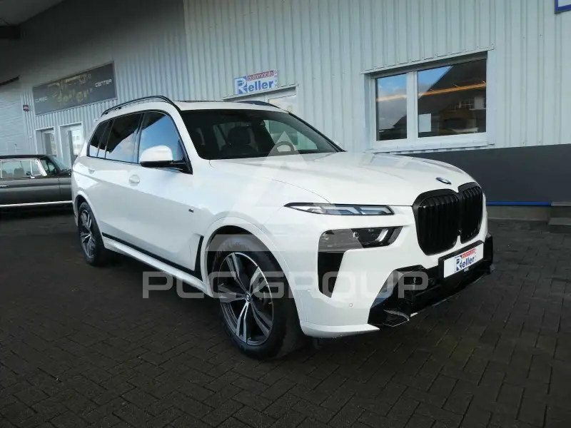 2024 BMW X7