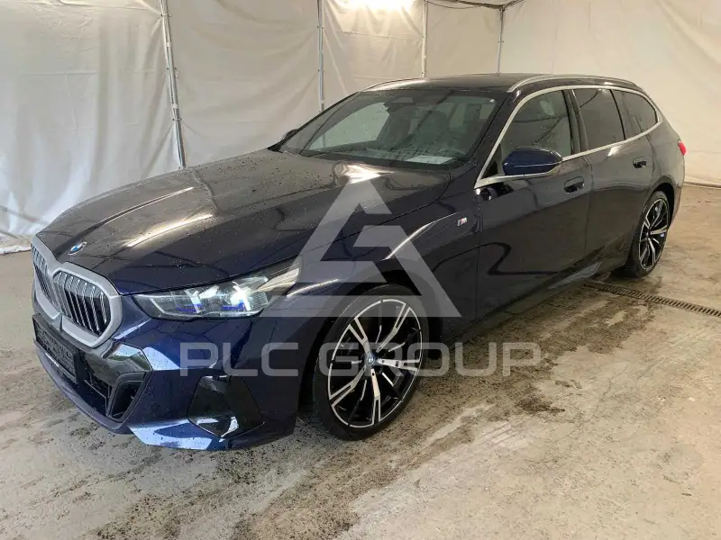2024 BMW 520