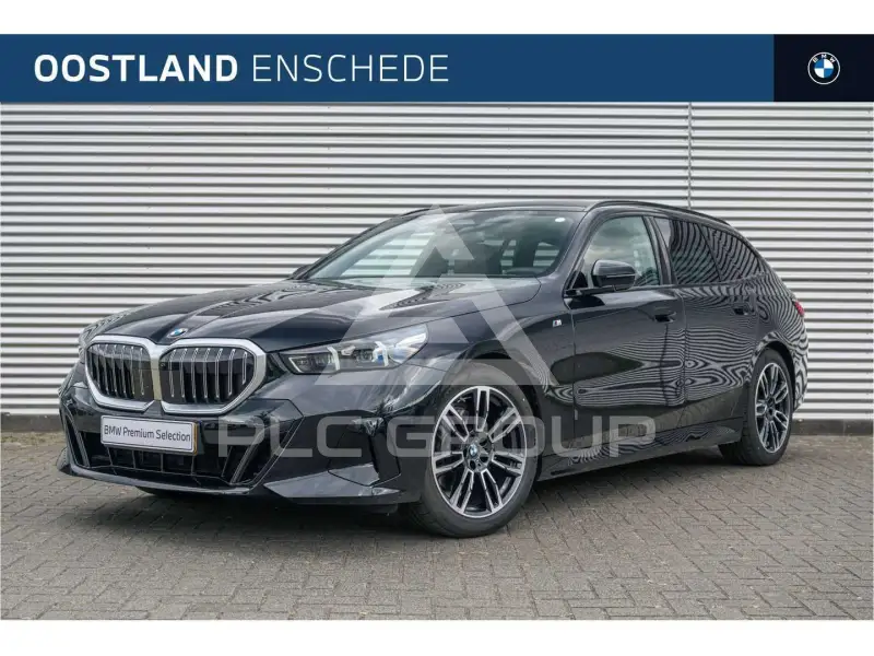 2024 BMW 520