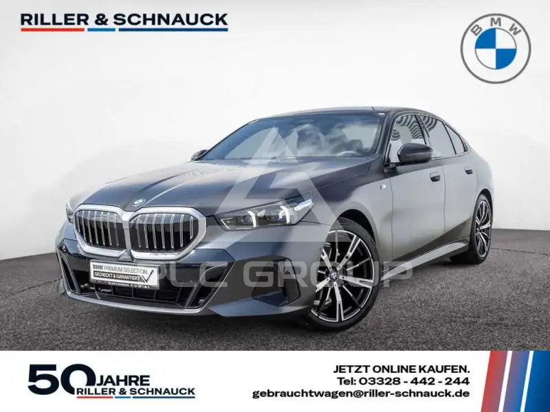 2024 BMW 520