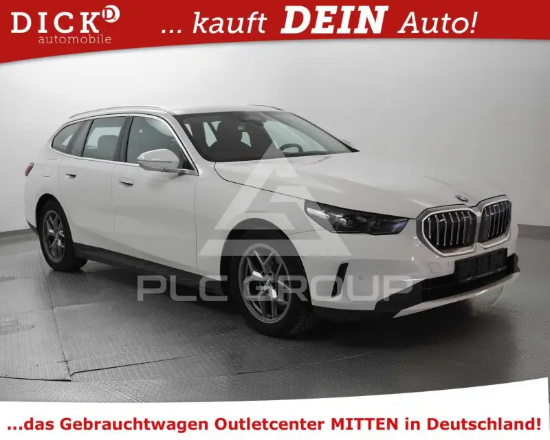 2024 BMW 520