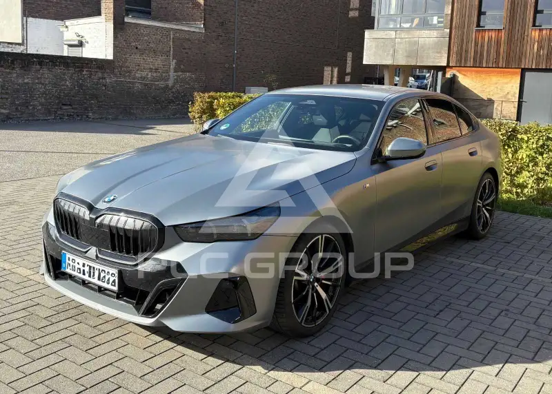 2024 BMW 520