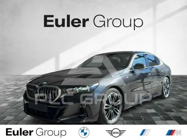 2024 BMW 520