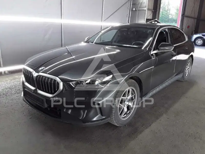 2024 BMW 520