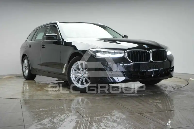 2024 BMW 520