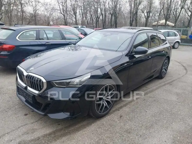 2024 BMW 520