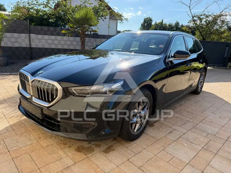 2024 BMW 520