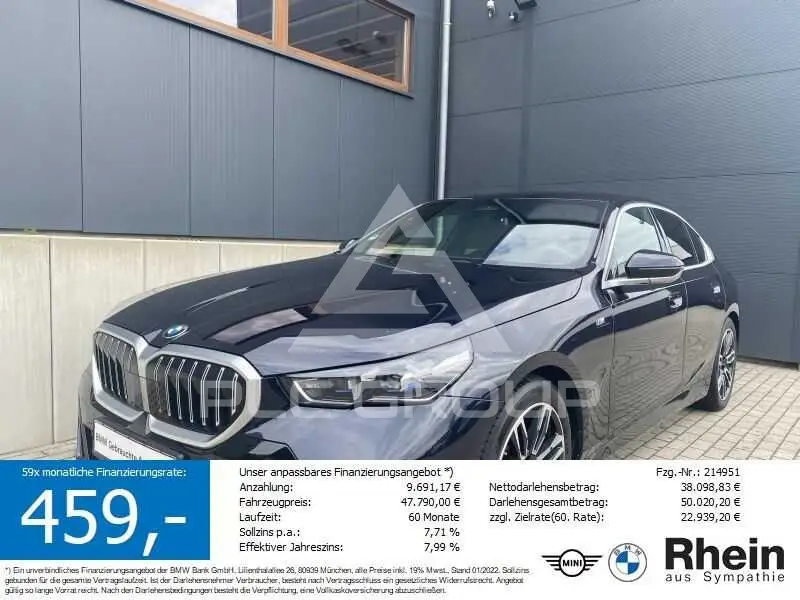 2024 BMW 520
