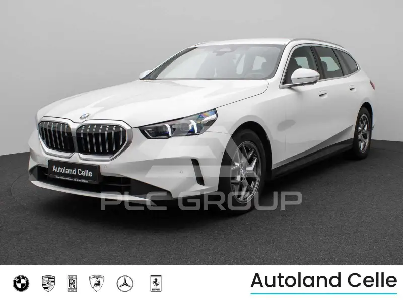 2024 BMW 520