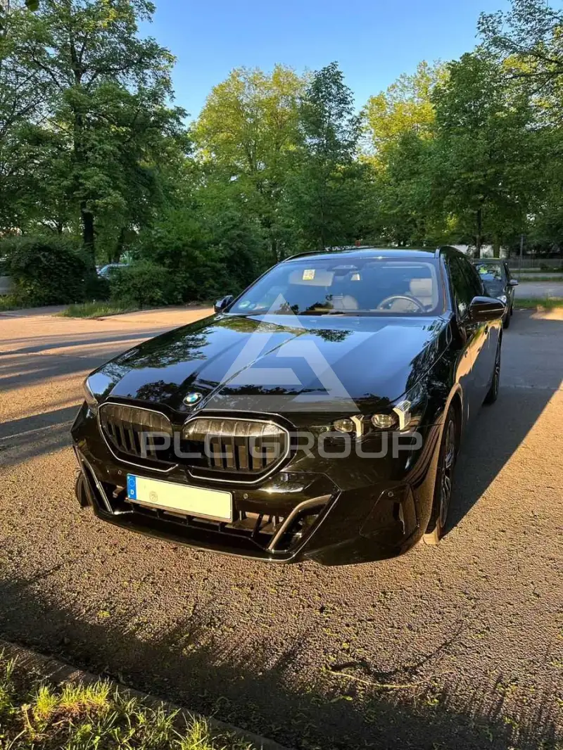 2024 BMW 520
