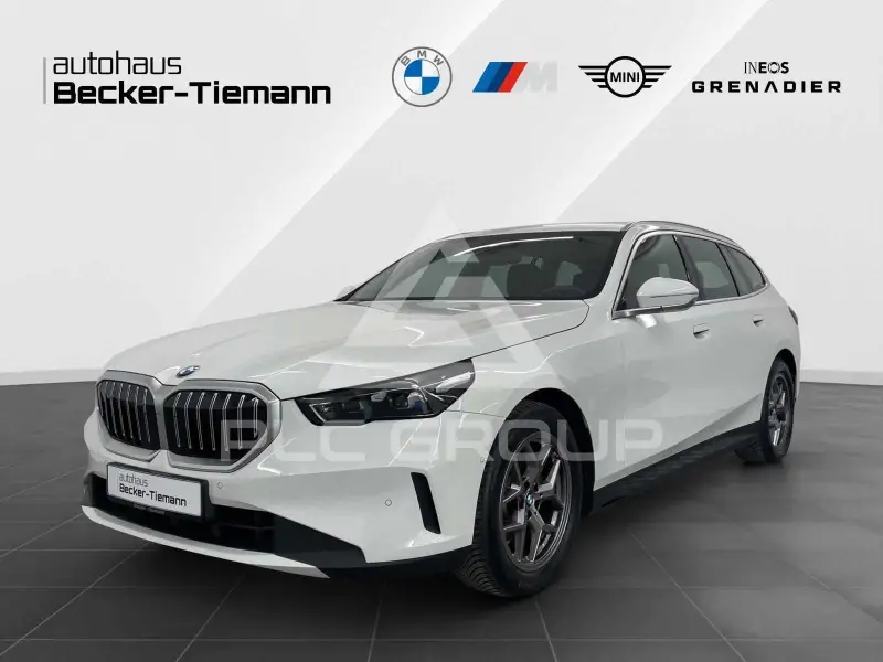 2024 BMW 520