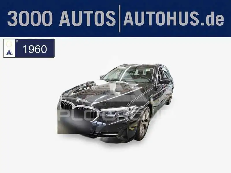 2024 BMW 520