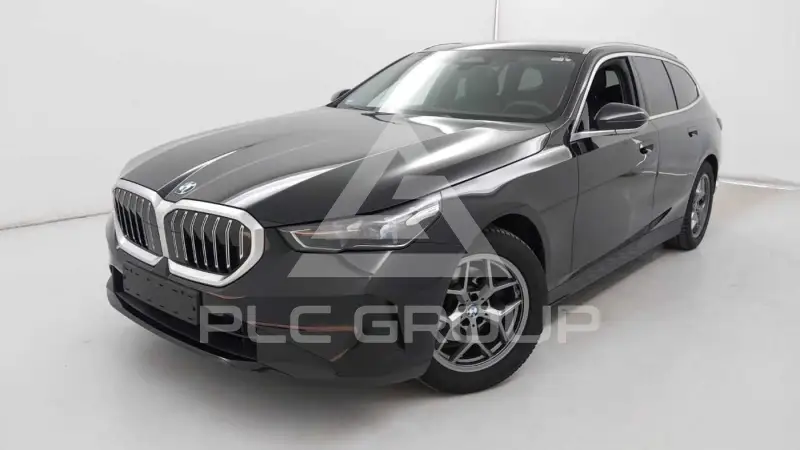 2024 BMW 520