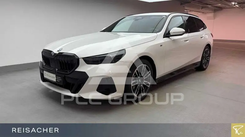 2024 BMW 520