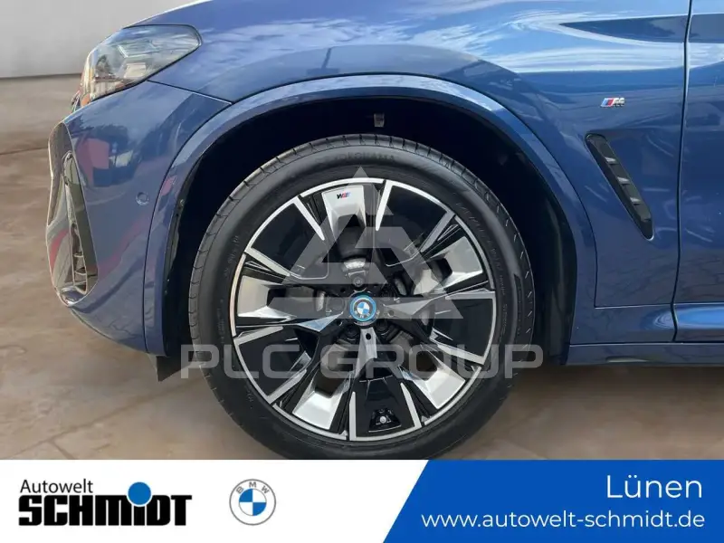 2024 BMW iX