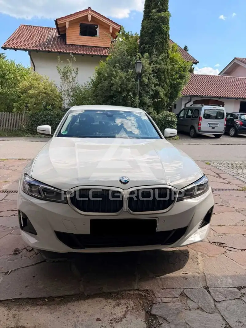 2024 BMW 318