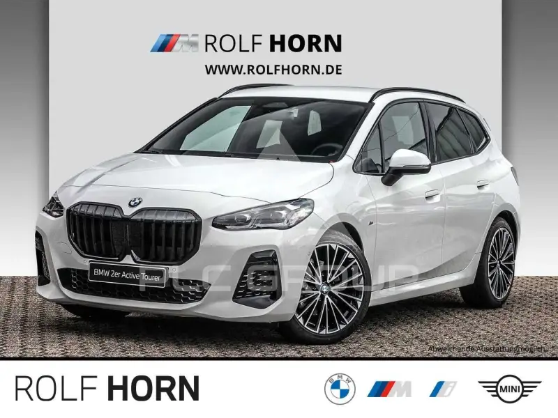 2024 BMW 220