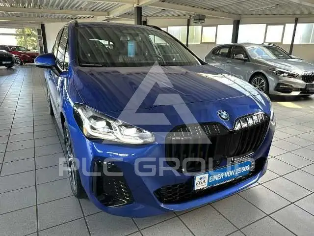 2024 BMW 218