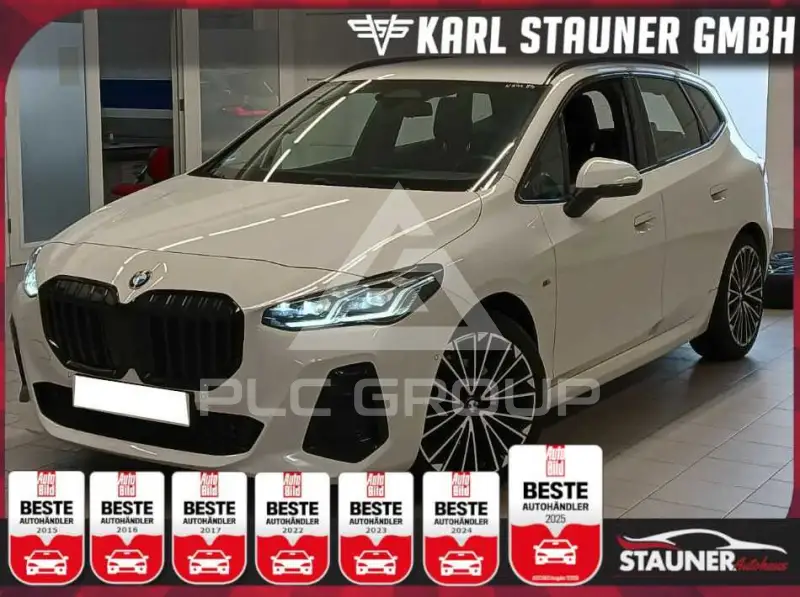 2024 BMW 218