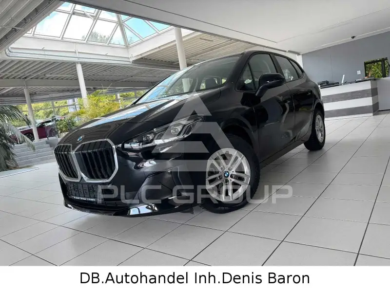 2024 BMW 218