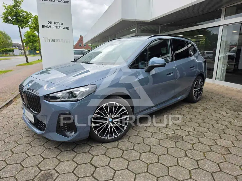 2024 BMW 218