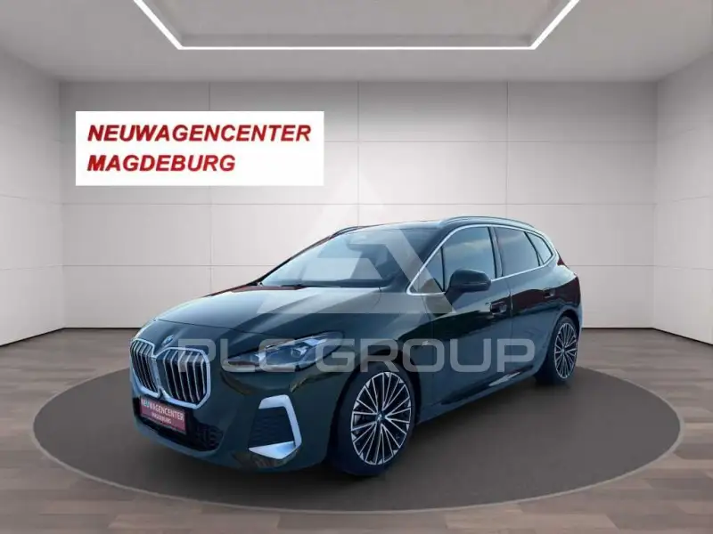 2024 BMW 218