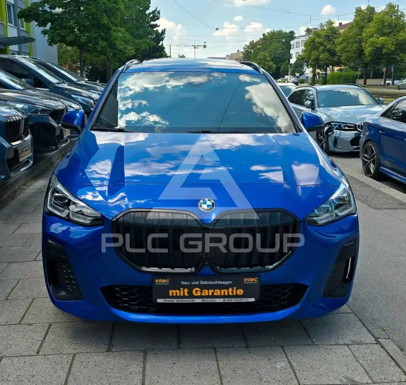 2024 BMW 218
