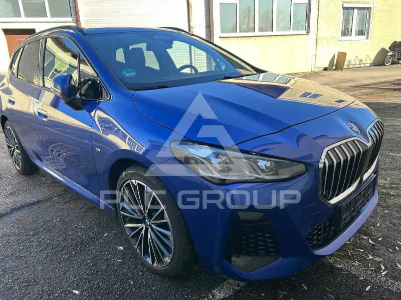 2024 BMW 218