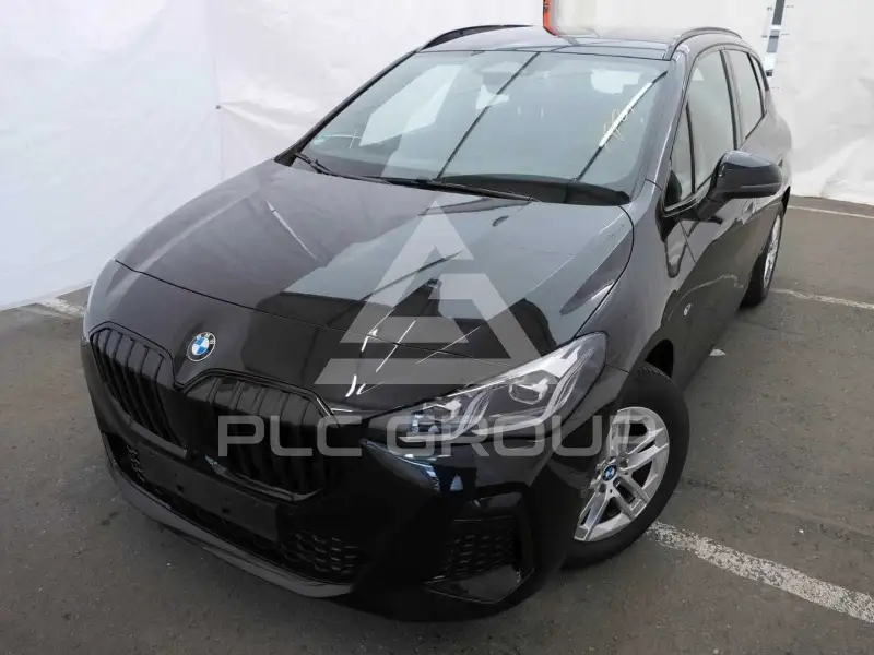 2024 BMW 218