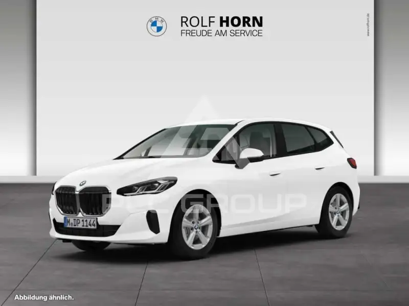 2024 BMW 218