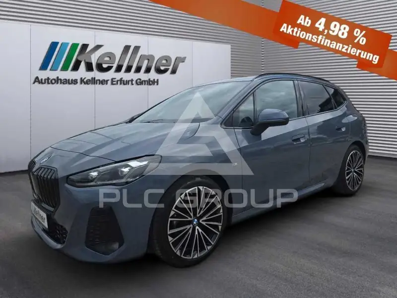 2024 BMW 218