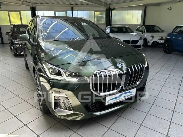 2024 BMW 218