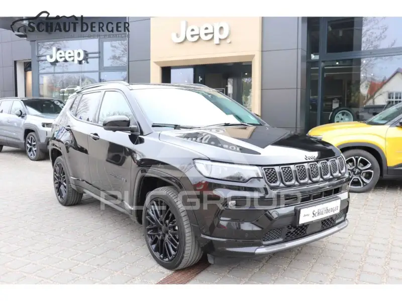 2024 Jeep COMPASS