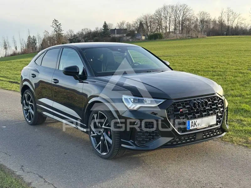 2024 Audi RSQ3